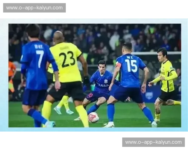 蓝血荣光的守望与燕赵雄心的碰撞：申花vs华夏，一场关于足球灵魂的终极对垒